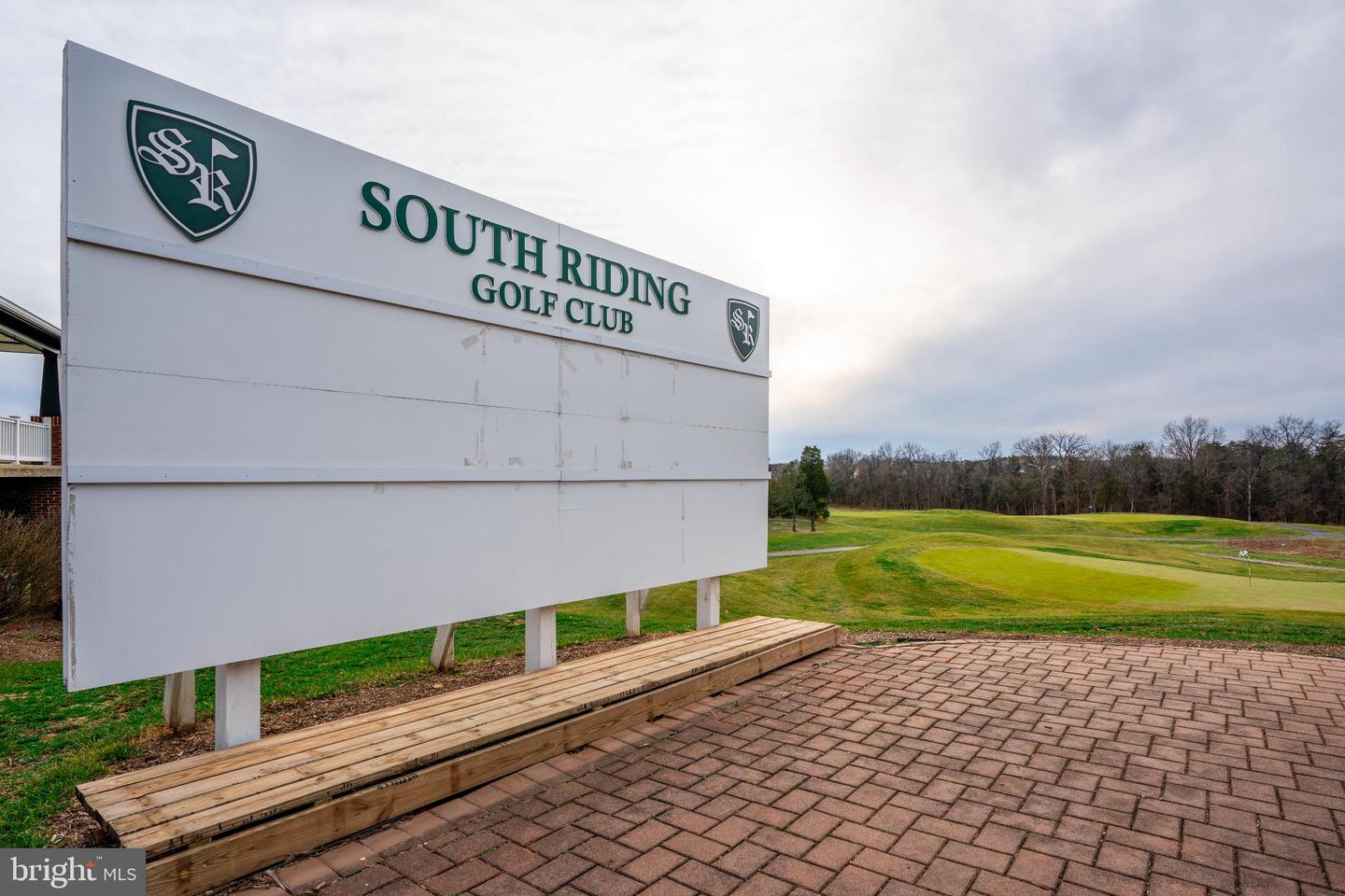 26005 HARTWOOD DR, CHANTILLY, Virginia 20152, 4 Bedrooms Bedrooms, 8 Rooms Rooms,3 BathroomsBathrooms,Residential,For sale,26005 HARTWOOD DR,VALO2110130 MLS # VALO2110130