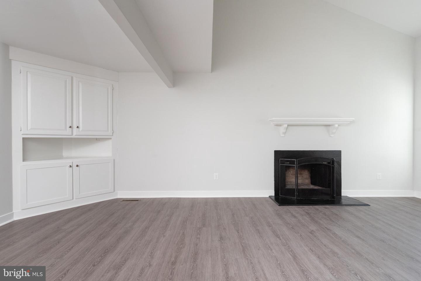 1709 HEADWATERS RD, MIDLOTHIAN, Virginia 23113, 3 Bedrooms Bedrooms, ,1 BathroomBathrooms,Residential,For sale,1709 HEADWATERS RD,VACF2001308 MLS # VACF2001308