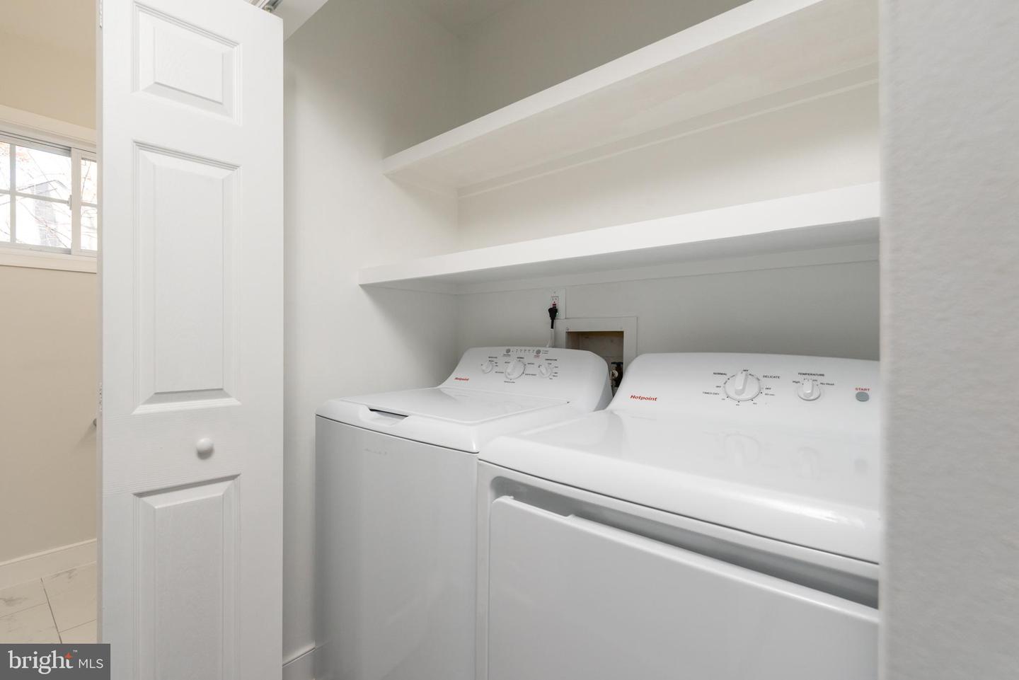 1709 HEADWATERS RD, MIDLOTHIAN, Virginia 23113, 3 Bedrooms Bedrooms, ,1 BathroomBathrooms,Residential,For sale,1709 HEADWATERS RD,VACF2001308 MLS # VACF2001308