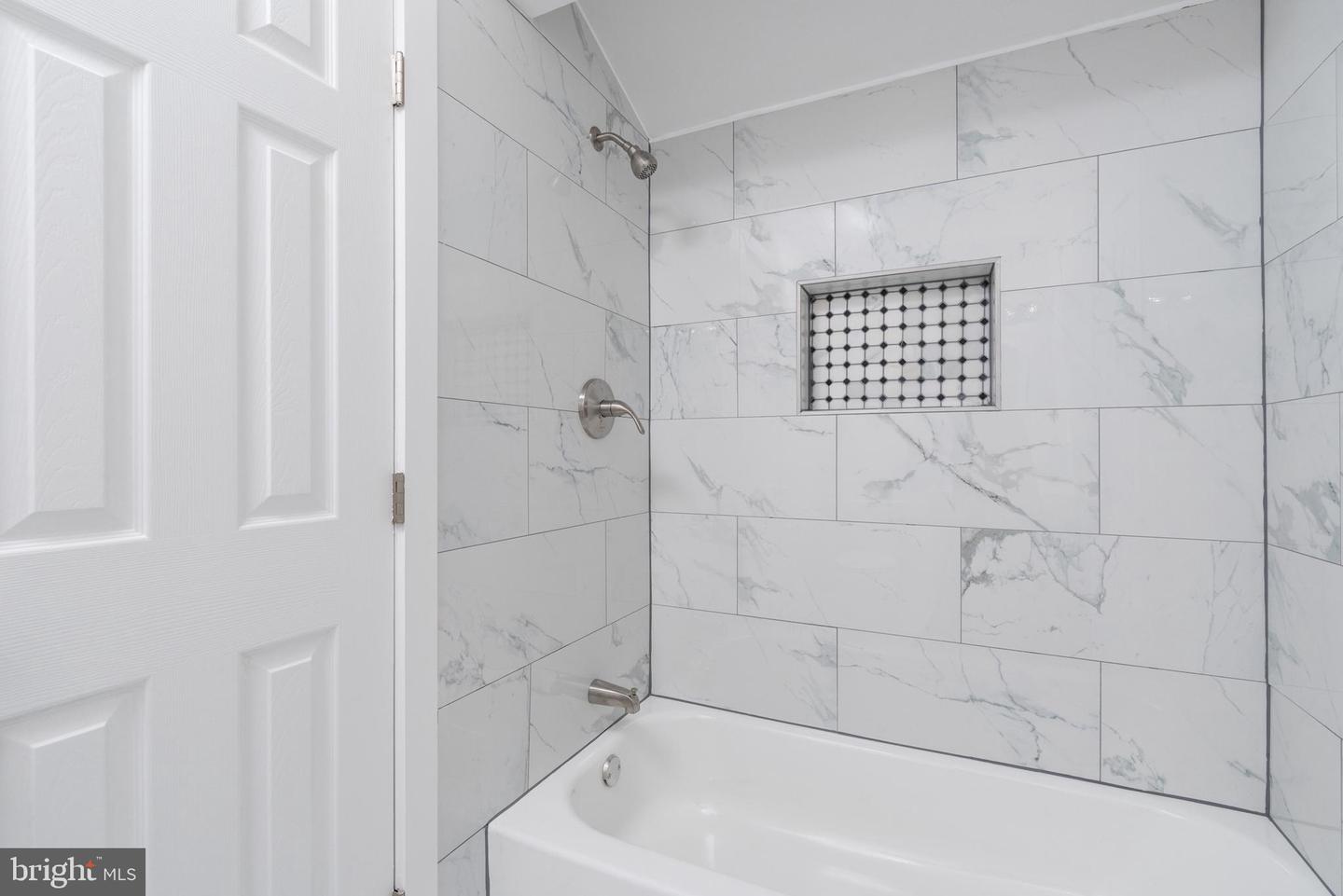 1709 HEADWATERS RD, MIDLOTHIAN, Virginia 23113, 3 Bedrooms Bedrooms, ,1 BathroomBathrooms,Residential,For sale,1709 HEADWATERS RD,VACF2001308 MLS # VACF2001308