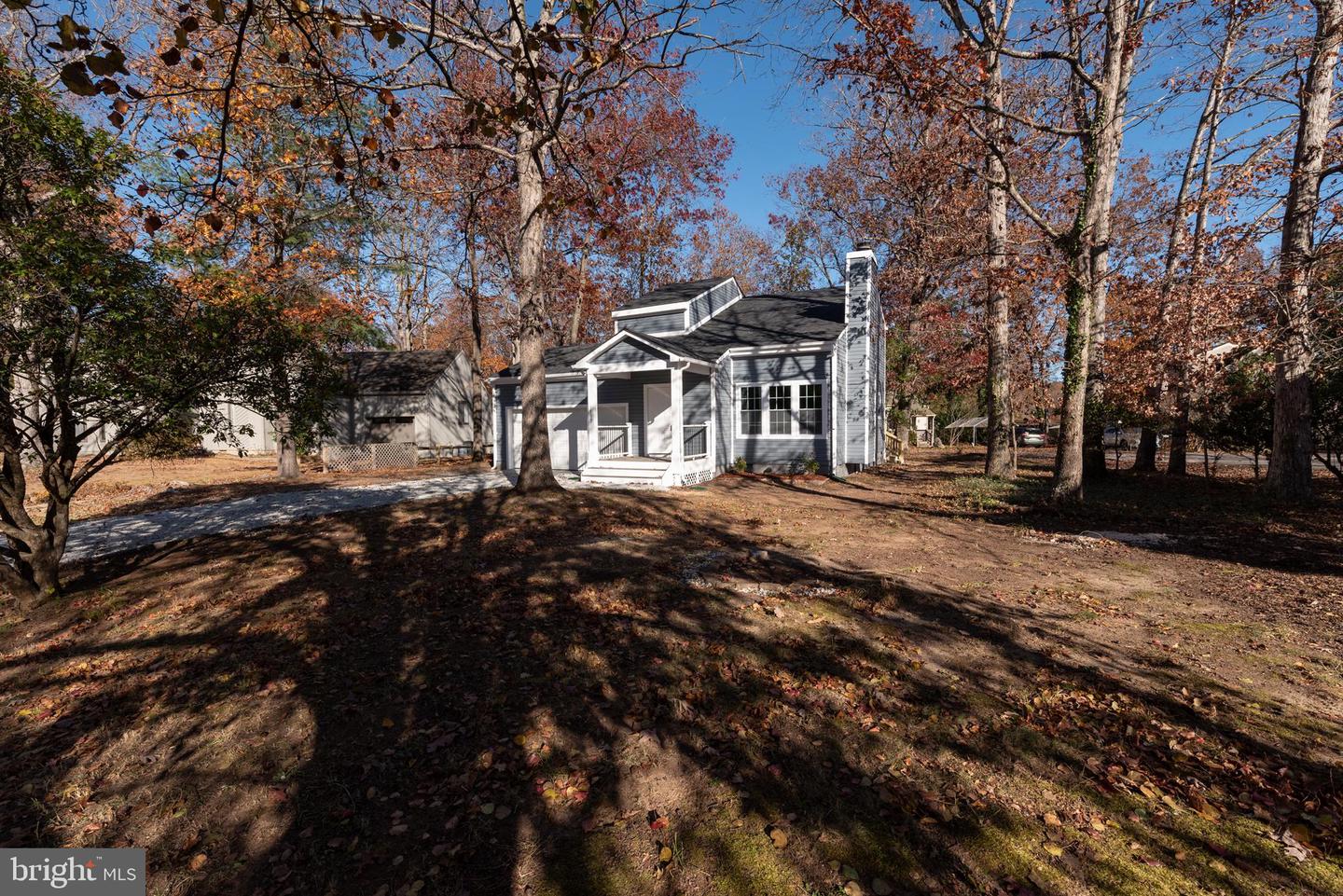 1709 HEADWATERS RD, MIDLOTHIAN, Virginia 23113, 3 Bedrooms Bedrooms, ,1 BathroomBathrooms,Residential,For sale,1709 HEADWATERS RD,VACF2001308 MLS # VACF2001308