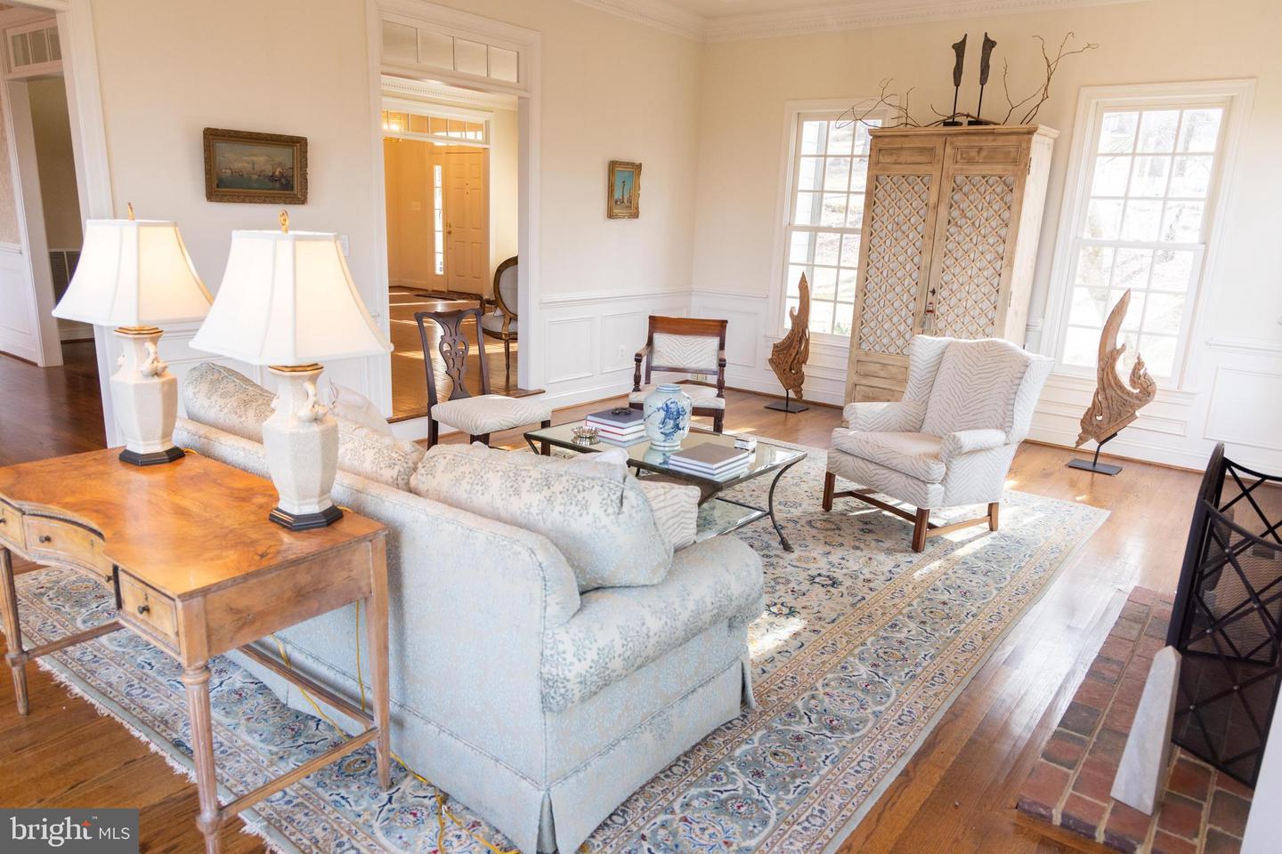 7150 KENTHURST LN, THE PLAINS, Virginia 20198, 5 Bedrooms Bedrooms, ,4 BathroomsBathrooms,Residential,For sale,7150 KENTHURST LN,VAFQ2019590 MLS # VAFQ2019590