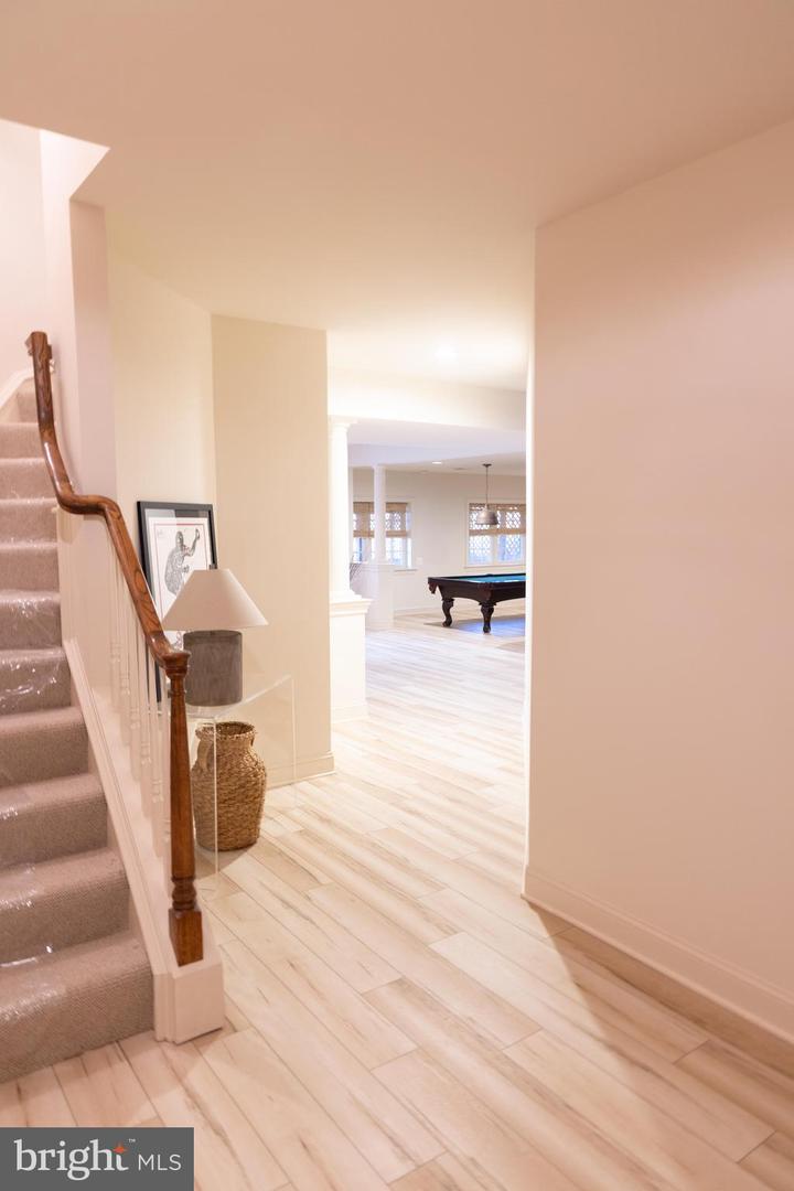 7150 KENTHURST LN, THE PLAINS, Virginia 20198, 5 Bedrooms Bedrooms, ,4 BathroomsBathrooms,Residential,For sale,7150 KENTHURST LN,VAFQ2019590 MLS # VAFQ2019590