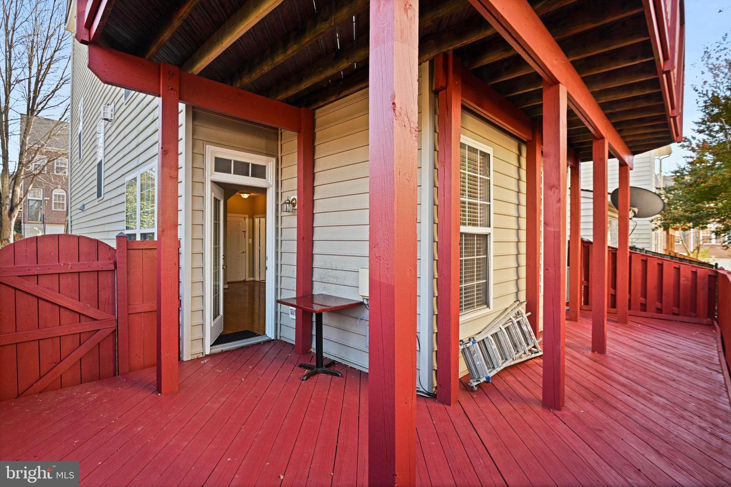 4150 JEREMY GRV, FAIRFAX, Virginia 22030, 3 Bedrooms Bedrooms, ,3 BathroomsBathrooms,Residential,For sale,4150 JEREMY GRV,VAFX2280292 MLS # VAFX2280292