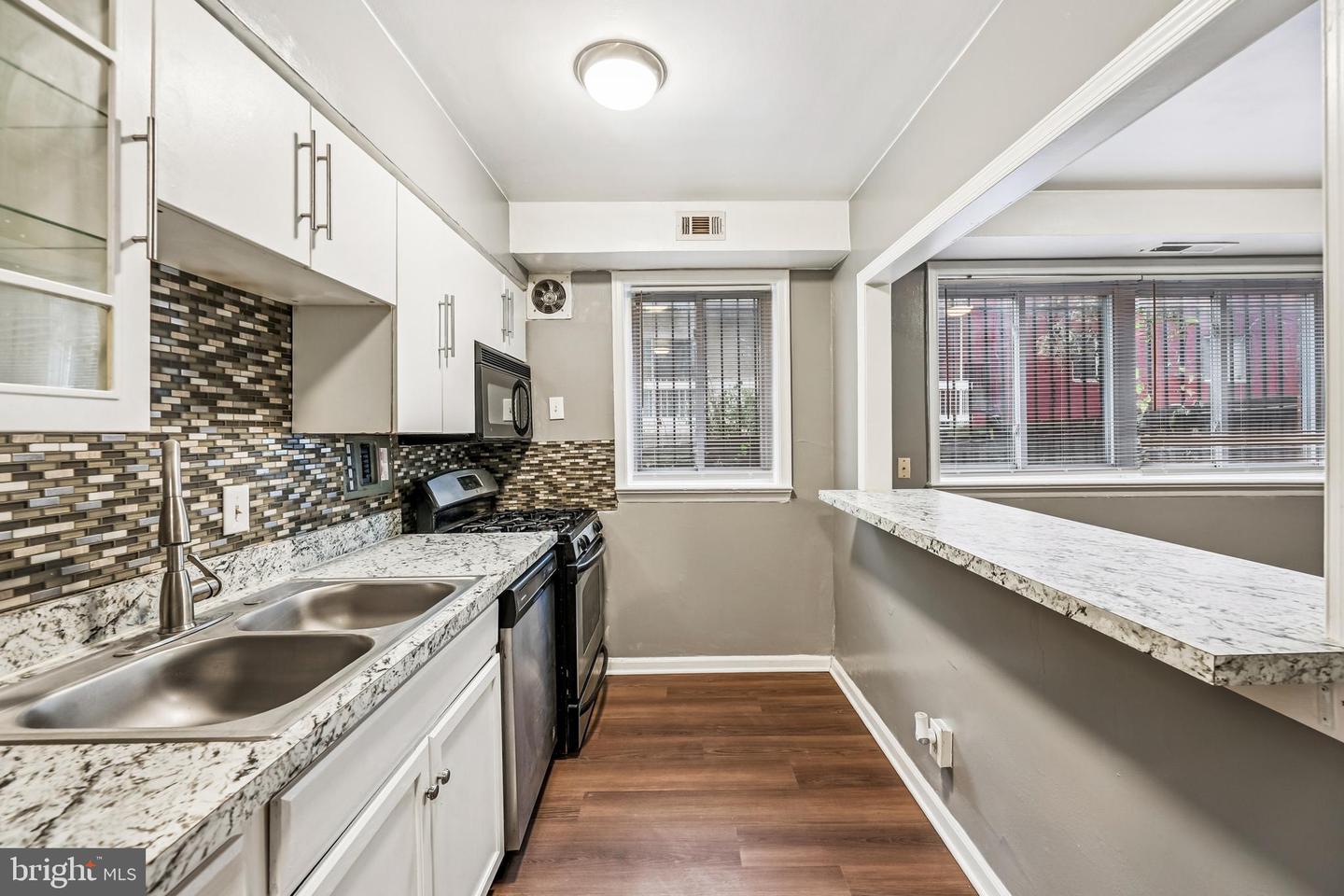 2640 WADE RD SE #2, WASHINGTON, District Of Columbia 20020, 2 Bedrooms Bedrooms, 3 Rooms Rooms,1 BathroomBathrooms,Residential,For sale,2640 WADE RD SE #2,DCDC2240080 MLS # DCDC2240080