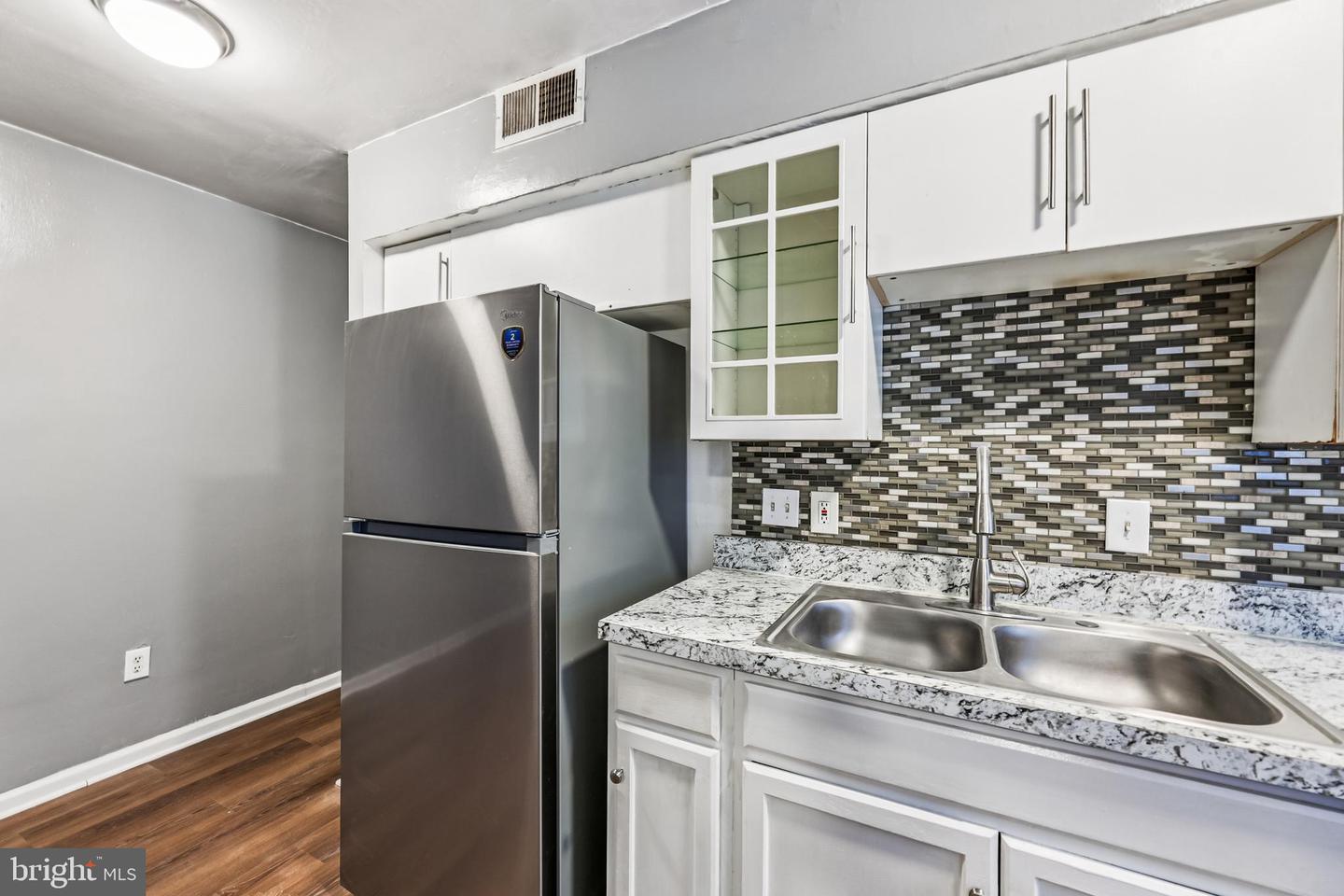 2640 WADE RD SE #2, WASHINGTON, District Of Columbia 20020, 2 Bedrooms Bedrooms, 3 Rooms Rooms,1 BathroomBathrooms,Residential,For sale,2640 WADE RD SE #2,DCDC2240080 MLS # DCDC2240080
