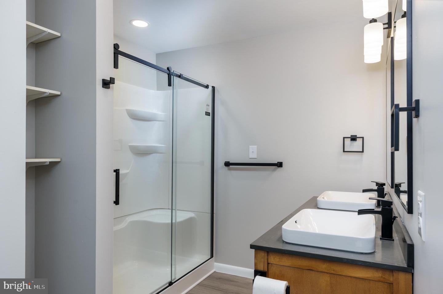 52 GOLDEN MAPLE LN, MAURERTOWN, Virginia 22644, 3 Bedrooms Bedrooms, ,2 BathroomsBathrooms,Residential,For sale,52 GOLDEN MAPLE LN,VASH2013408 MLS # VASH2013408