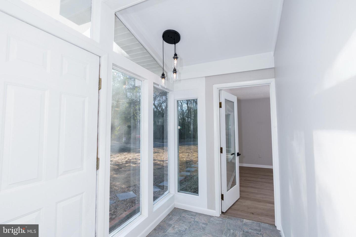 52 GOLDEN MAPLE LN, MAURERTOWN, Virginia 22644, 3 Bedrooms Bedrooms, ,2 BathroomsBathrooms,Residential,For sale,52 GOLDEN MAPLE LN,VASH2013408 MLS # VASH2013408