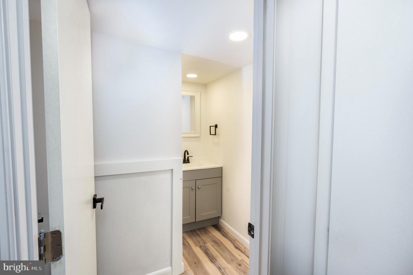 52 GOLDEN MAPLE LN, MAURERTOWN, Virginia 22644, 3 Bedrooms Bedrooms, ,2 BathroomsBathrooms,Residential,For sale,52 GOLDEN MAPLE LN,VASH2013408 MLS # VASH2013408