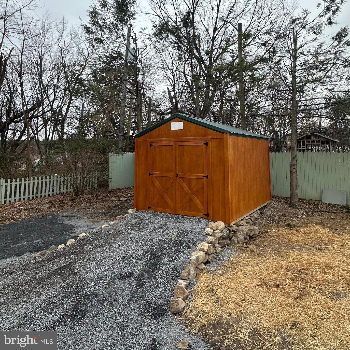 52 GOLDEN MAPLE LN, MAURERTOWN, Virginia 22644, 3 Bedrooms Bedrooms, ,2 BathroomsBathrooms,Residential,For sale,52 GOLDEN MAPLE LN,VASH2013408 MLS # VASH2013408