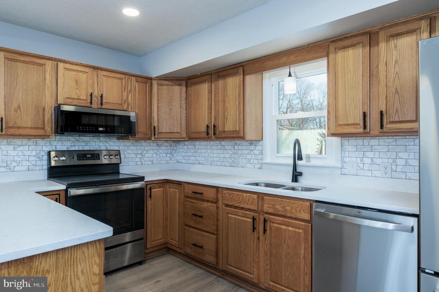 52 GOLDEN MAPLE LN, MAURERTOWN, Virginia 22644, 3 Bedrooms Bedrooms, ,2 BathroomsBathrooms,Residential,For sale,52 GOLDEN MAPLE LN,VASH2013408 MLS # VASH2013408