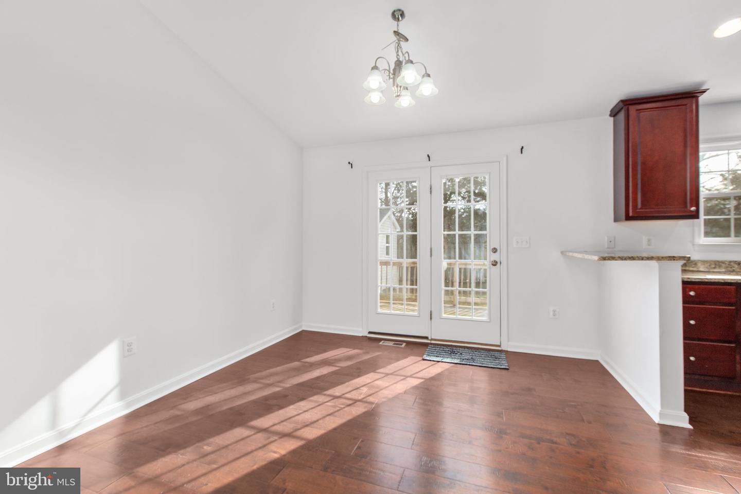 604 WOODFORD ST, FREDERICKSBURG, Virginia 22401, 3 Bedrooms Bedrooms, ,2 BathroomsBathrooms,Residential,For sale,604 WOODFORD ST,VAFB2009546 MLS # VAFB2009546