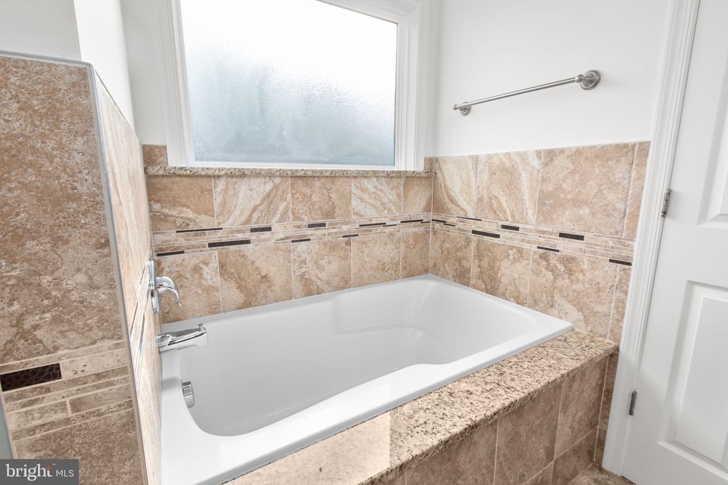 604 WOODFORD ST, FREDERICKSBURG, Virginia 22401, 3 Bedrooms Bedrooms, ,2 BathroomsBathrooms,Residential,For sale,604 WOODFORD ST,VAFB2009546 MLS # VAFB2009546