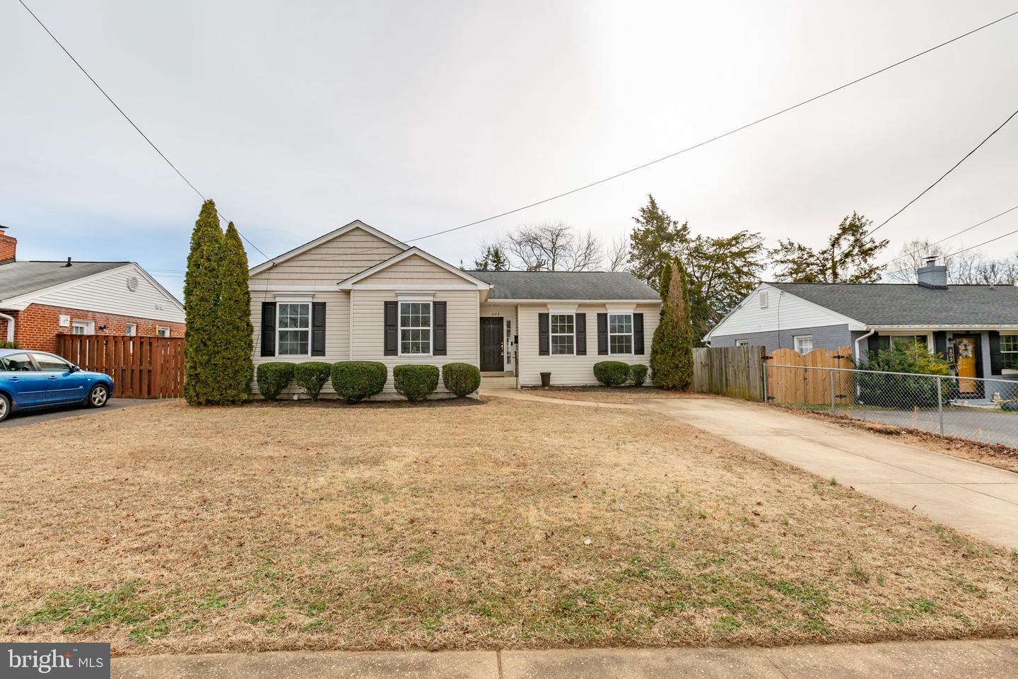 604 WOODFORD ST, FREDERICKSBURG, Virginia 22401, 3 Bedrooms Bedrooms, ,2 BathroomsBathrooms,Residential,For sale,604 WOODFORD ST,VAFB2009546 MLS # VAFB2009546