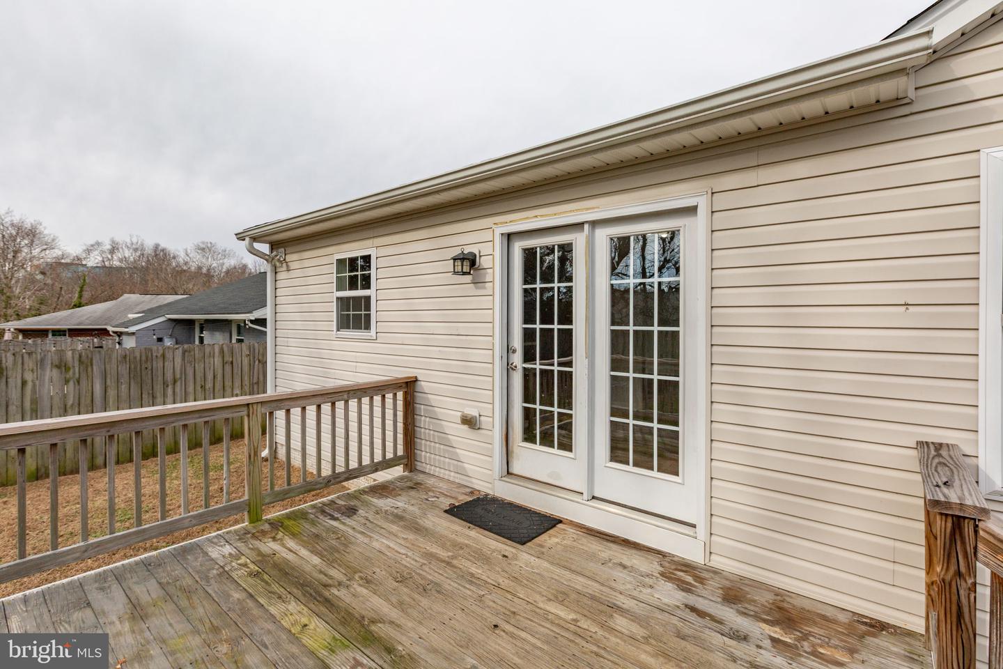 604 WOODFORD ST, FREDERICKSBURG, Virginia 22401, 3 Bedrooms Bedrooms, ,2 BathroomsBathrooms,Residential,For sale,604 WOODFORD ST,VAFB2009546 MLS # VAFB2009546