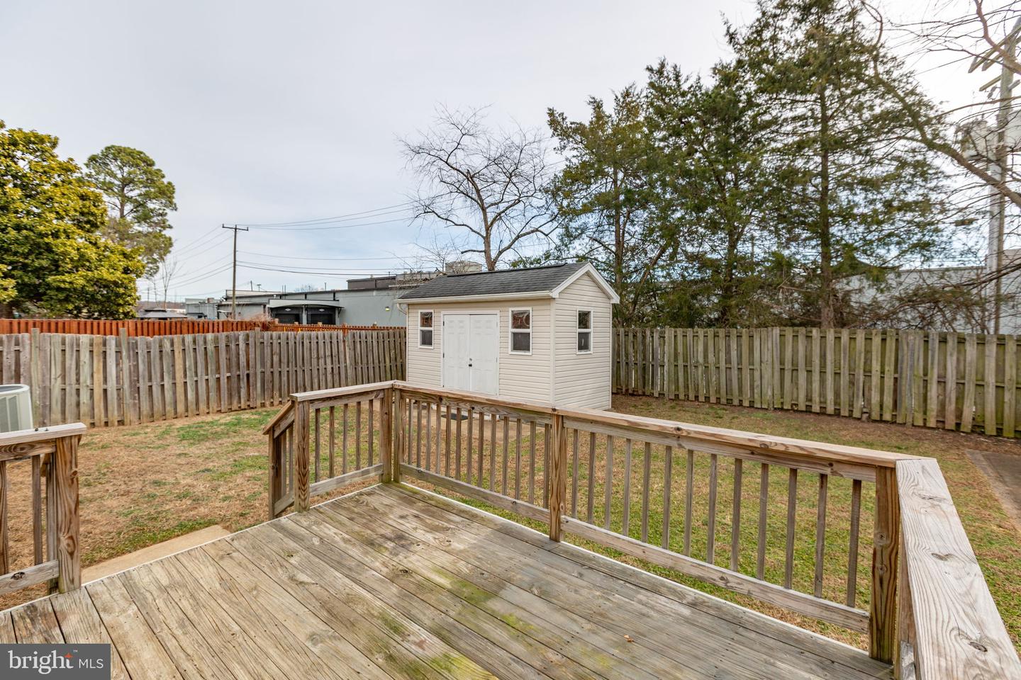 604 WOODFORD ST, FREDERICKSBURG, Virginia 22401, 3 Bedrooms Bedrooms, ,2 BathroomsBathrooms,Residential,For sale,604 WOODFORD ST,VAFB2009546 MLS # VAFB2009546