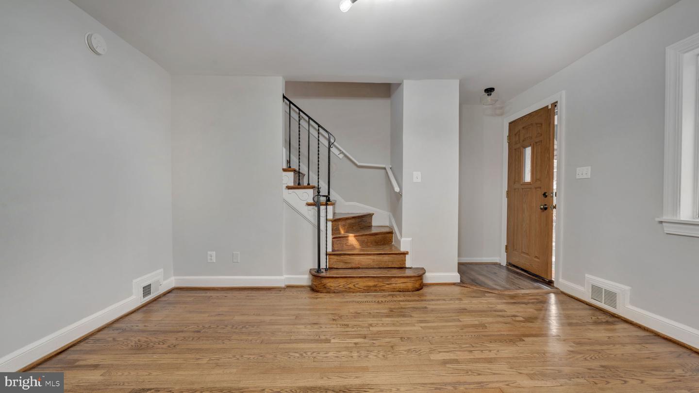 818 51ST ST SE, WASHINGTON, District Of Columbia 20019, 3 Bedrooms Bedrooms, ,2 BathroomsBathrooms,Residential,For sale,818 51ST ST SE,DCDC2242076 MLS # DCDC2242076