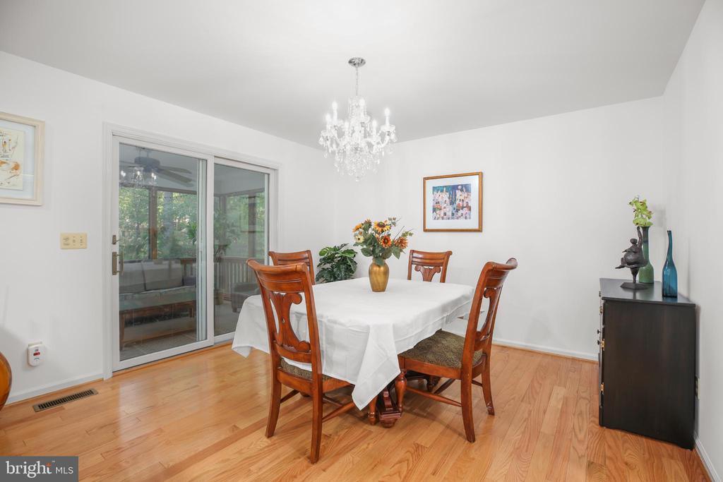 101 MONTICELLO CIR, LOCUST GROVE, Virginia 22508, 3 Bedrooms Bedrooms, ,2 BathroomsBathrooms,Residential,101 MONTICELLO CIR,VAOR2012484 MLS # VAOR2012484