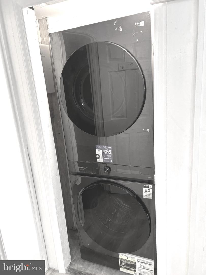 6363 GENERALS CT, CENTREVILLE, Virginia 20121, 3 Bedrooms Bedrooms, ,2 BathroomsBathrooms,Residential,For sale,6363 GENERALS CT,VAFX2282486 MLS # VAFX2282486