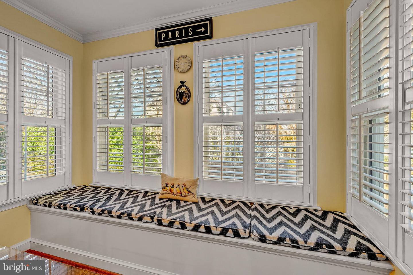 5 CHINN LN, MIDDLEBURG, Virginia 20117, 3 Bedrooms Bedrooms, ,2 BathroomsBathrooms,Residential,For sale,5 CHINN LN,VALO2112436 MLS # VALO2112436