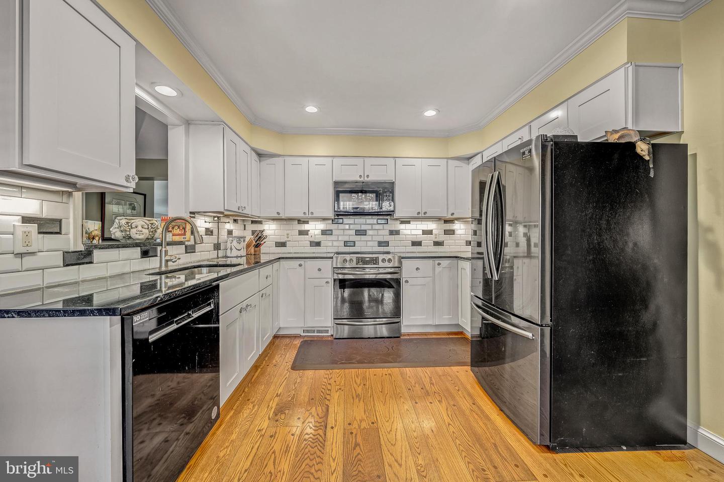 5 CHINN LN, MIDDLEBURG, Virginia 20117, 3 Bedrooms Bedrooms, ,2 BathroomsBathrooms,Residential,For sale,5 CHINN LN,VALO2112436 MLS # VALO2112436