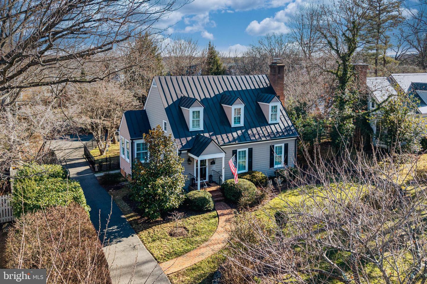 5 CHINN LN, MIDDLEBURG, Virginia 20117, 3 Bedrooms Bedrooms, ,2 BathroomsBathrooms,Residential,For sale,5 CHINN LN,VALO2112436 MLS # VALO2112436