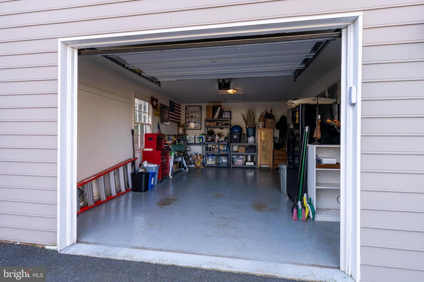 5 CHINN LN, MIDDLEBURG, Virginia 20117, 3 Bedrooms Bedrooms, ,2 BathroomsBathrooms,Residential,For sale,5 CHINN LN,VALO2112436 MLS # VALO2112436