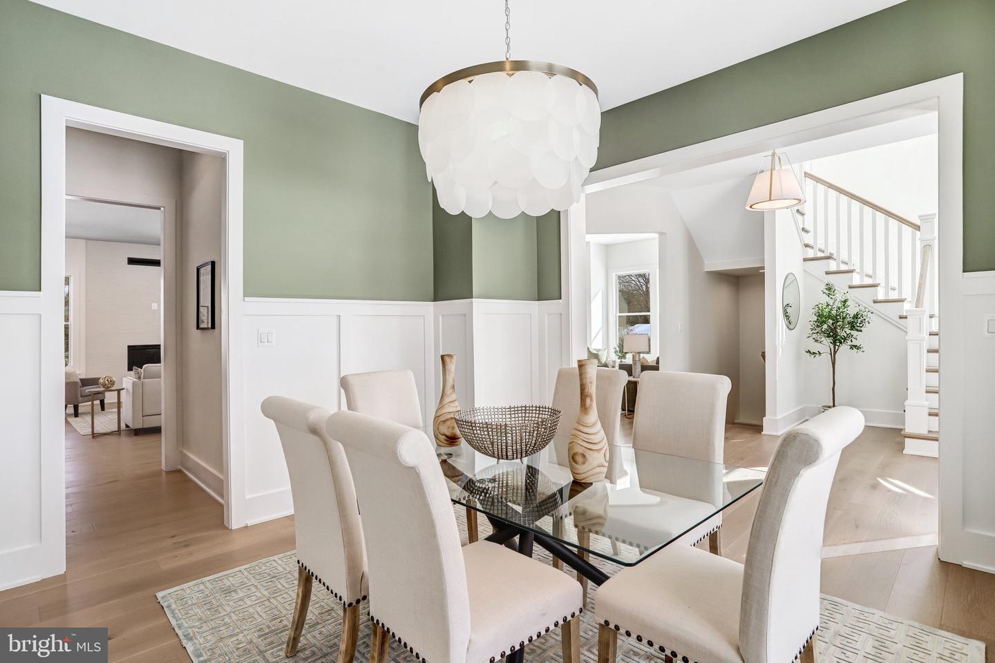 2633 WOOSTER CT, VIENNA, Virginia 22180, 5 Bedrooms Bedrooms, 25 Rooms Rooms,5 BathroomsBathrooms,Residential,For sale,2633 WOOSTER CT,VAFX2282794 MLS # VAFX2282794