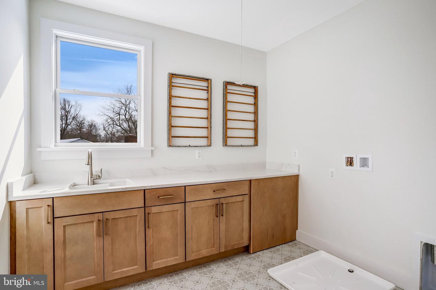 2633 WOOSTER CT, VIENNA, Virginia 22180, 5 Bedrooms Bedrooms, 25 Rooms Rooms,5 BathroomsBathrooms,Residential,For sale,2633 WOOSTER CT,VAFX2282794 MLS # VAFX2282794