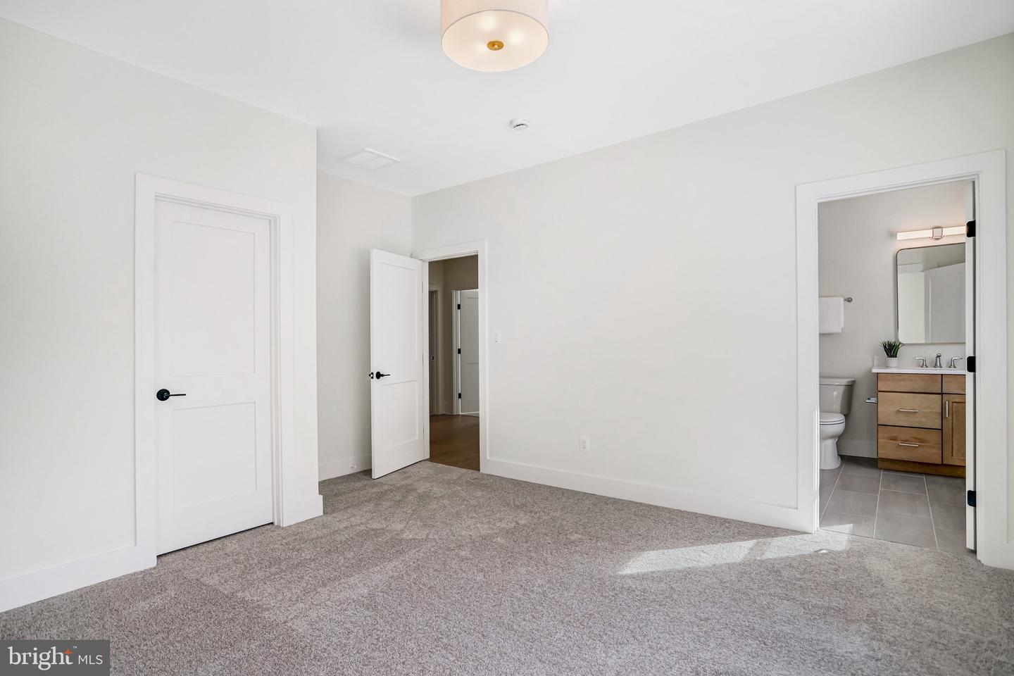 2633 WOOSTER CT, VIENNA, Virginia 22180, 5 Bedrooms Bedrooms, 25 Rooms Rooms,5 BathroomsBathrooms,Residential,For sale,2633 WOOSTER CT,VAFX2282794 MLS # VAFX2282794