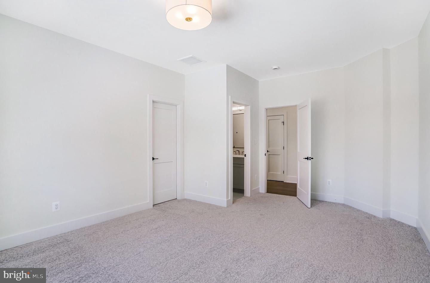 2633 WOOSTER CT, VIENNA, Virginia 22180, 5 Bedrooms Bedrooms, 25 Rooms Rooms,5 BathroomsBathrooms,Residential,For sale,2633 WOOSTER CT,VAFX2282794 MLS # VAFX2282794