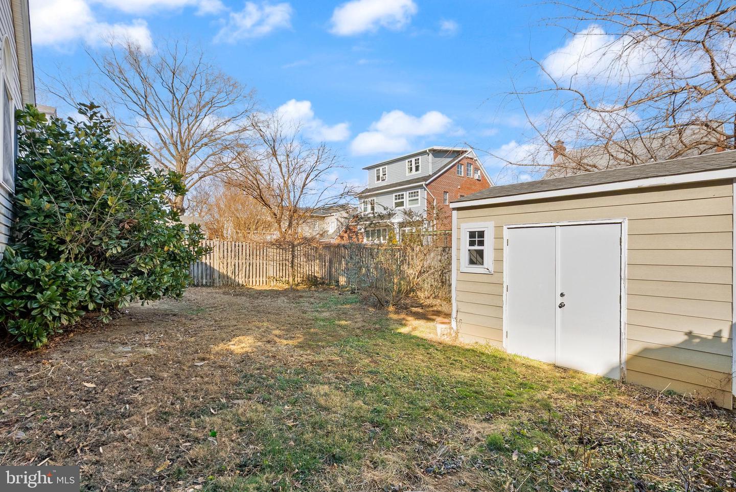 2235 N COLUMBUS ST, ARLINGTON, Virginia 22207, 3 Bedrooms Bedrooms, ,2 BathroomsBathrooms,Residential,For sale,2235 N COLUMBUS ST,VAAR2067258 MLS # VAAR2067258