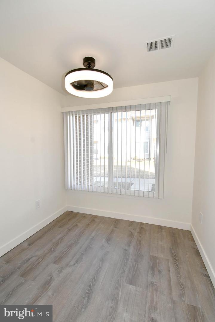 7516 PURDUE CT, MANASSAS, Virginia 20109, 3 Bedrooms Bedrooms, ,2 BathroomsBathrooms,Residential,For sale,7516 PURDUE CT,VAPW2110068 MLS # VAPW2110068