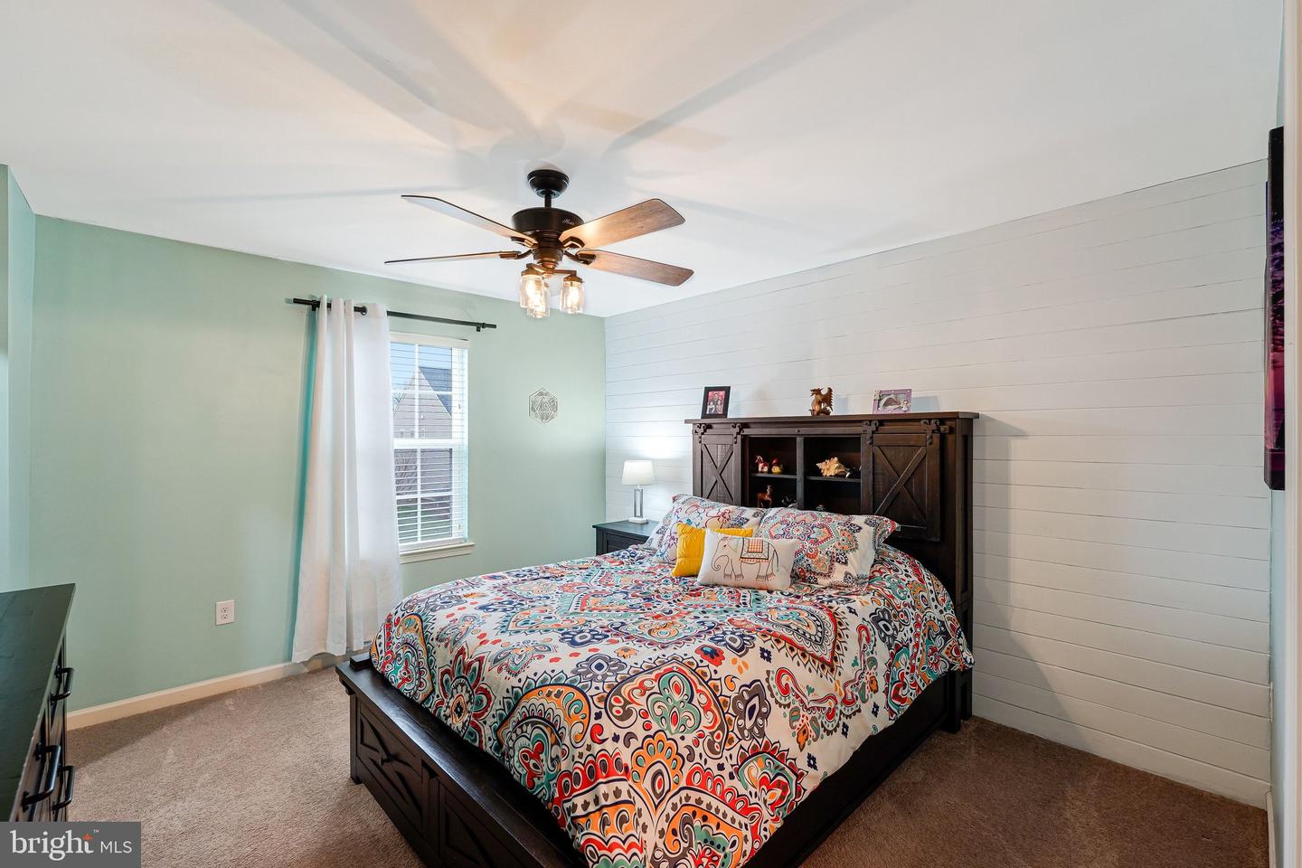 42206 BUNKER WOODS PL, BRAMBLETON, Virginia 20148, 5 Bedrooms Bedrooms, ,4 BathroomsBathrooms,Residential,For sale,42206 BUNKER WOODS PL,VALO2113508 MLS # VALO2113508