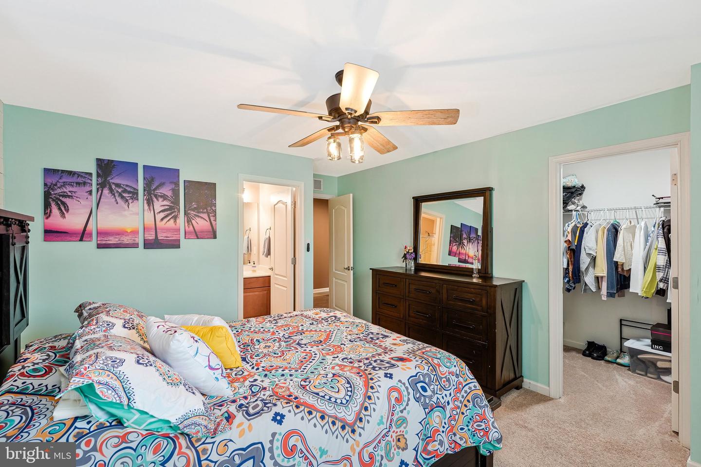 42206 BUNKER WOODS PL, BRAMBLETON, Virginia 20148, 5 Bedrooms Bedrooms, ,4 BathroomsBathrooms,Residential,For sale,42206 BUNKER WOODS PL,VALO2113508 MLS # VALO2113508