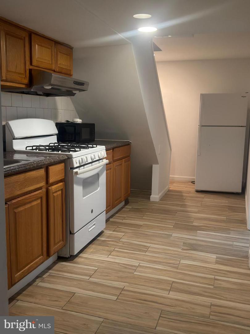 245 NICHOLSON ST NE, WASHINGTON, District Of Columbia 20011, 3 Bedrooms Bedrooms, 5 Rooms Rooms,2 BathroomsBathrooms,Residential,For sale,245 NICHOLSON ST NE,DCDC2240636 MLS # DCDC2240636