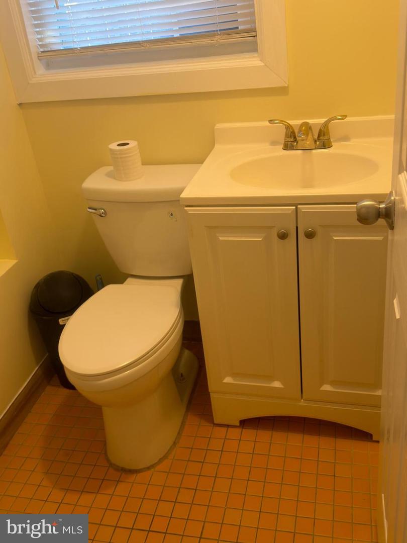 245 NICHOLSON ST NE, WASHINGTON, District Of Columbia 20011, 3 Bedrooms Bedrooms, 5 Rooms Rooms,2 BathroomsBathrooms,Residential,For sale,245 NICHOLSON ST NE,DCDC2240636 MLS # DCDC2240636