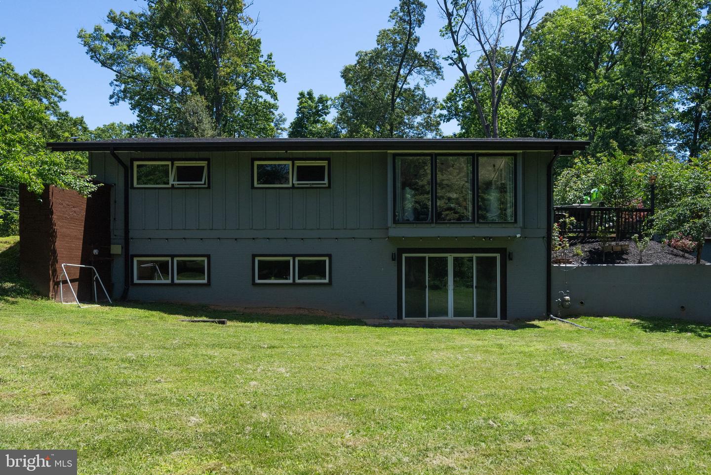 9005 SOUTHWICK ST, FAIRFAX, Virginia 22031, 4 Bedrooms Bedrooms, ,4 BathroomsBathrooms,Residential,For sale,9005 SOUTHWICK ST,VAFX2285568 MLS # VAFX2285568