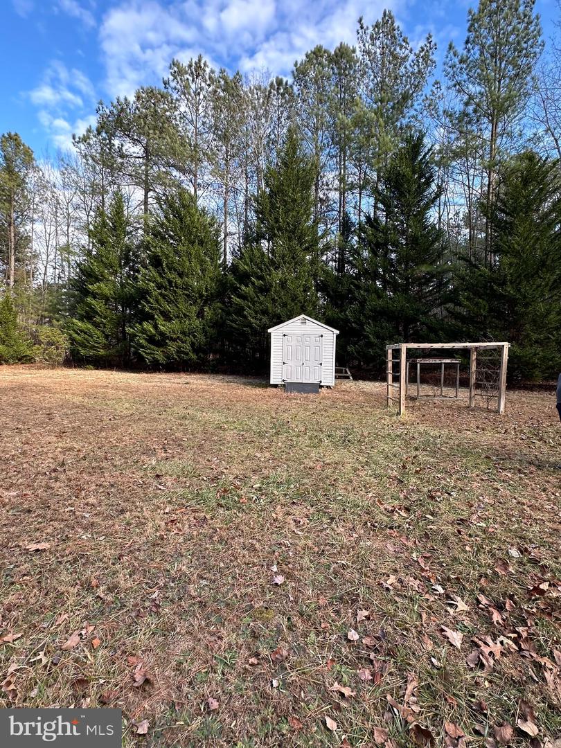 13319 W CATHARPIN RD, SPOTSYLVANIA, Virginia 22553, 2 Bedrooms Bedrooms, ,1 BathroomBathrooms,Residential,For sale,13319 W CATHARPIN RD,VASP2038648 MLS # VASP2038648