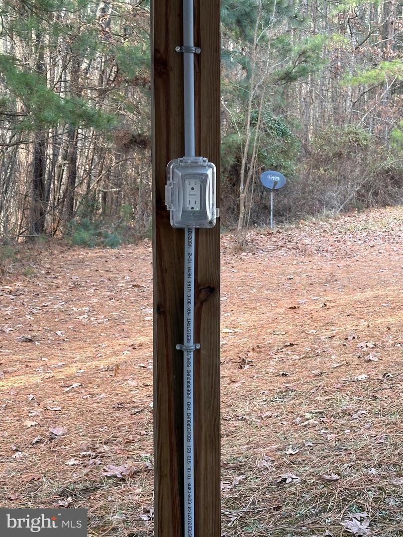 13319 W CATHARPIN RD, SPOTSYLVANIA, Virginia 22553, 2 Bedrooms Bedrooms, ,1 BathroomBathrooms,Residential,For sale,13319 W CATHARPIN RD,VASP2038648 MLS # VASP2038648