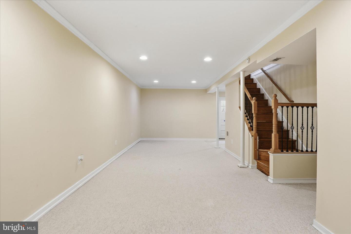 7416 SPORTSMAN DR, FALLS CHURCH, Virginia 22043, 3 Bedrooms Bedrooms, ,3 BathroomsBathrooms,Residential,For sale,7416 SPORTSMAN DR,VAFX2285816 MLS # VAFX2285816