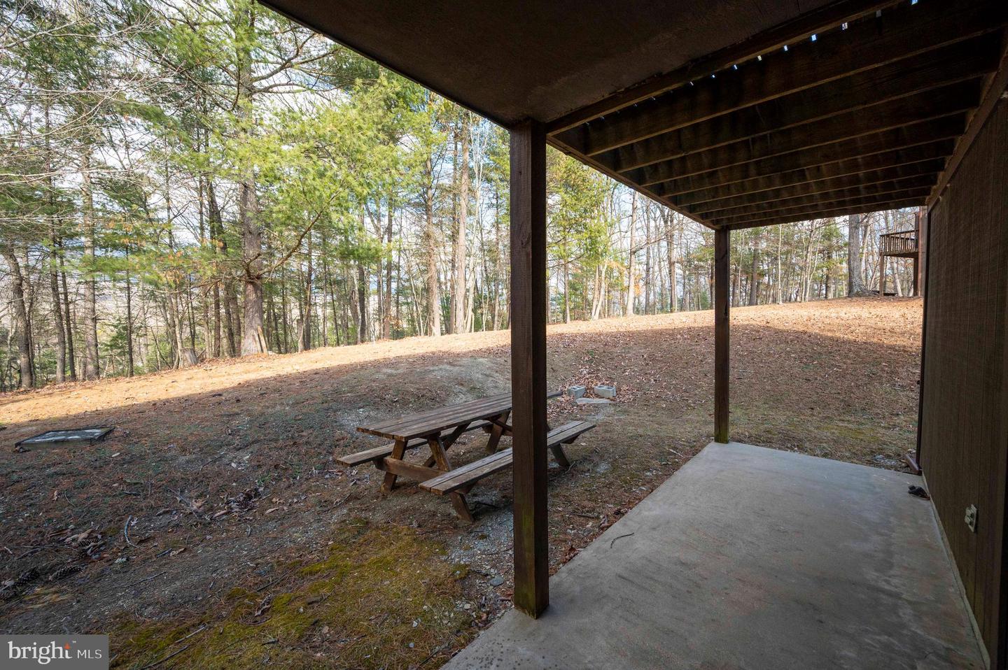 377 SPITZ #100 A&B, BASYE, Virginia 22810, 4 Bedrooms Bedrooms, 10 Rooms Rooms,4 BathroomsBathrooms,Residential,For sale,377 SPITZ #100 A&B,VASH2013396 MLS # VASH2013396