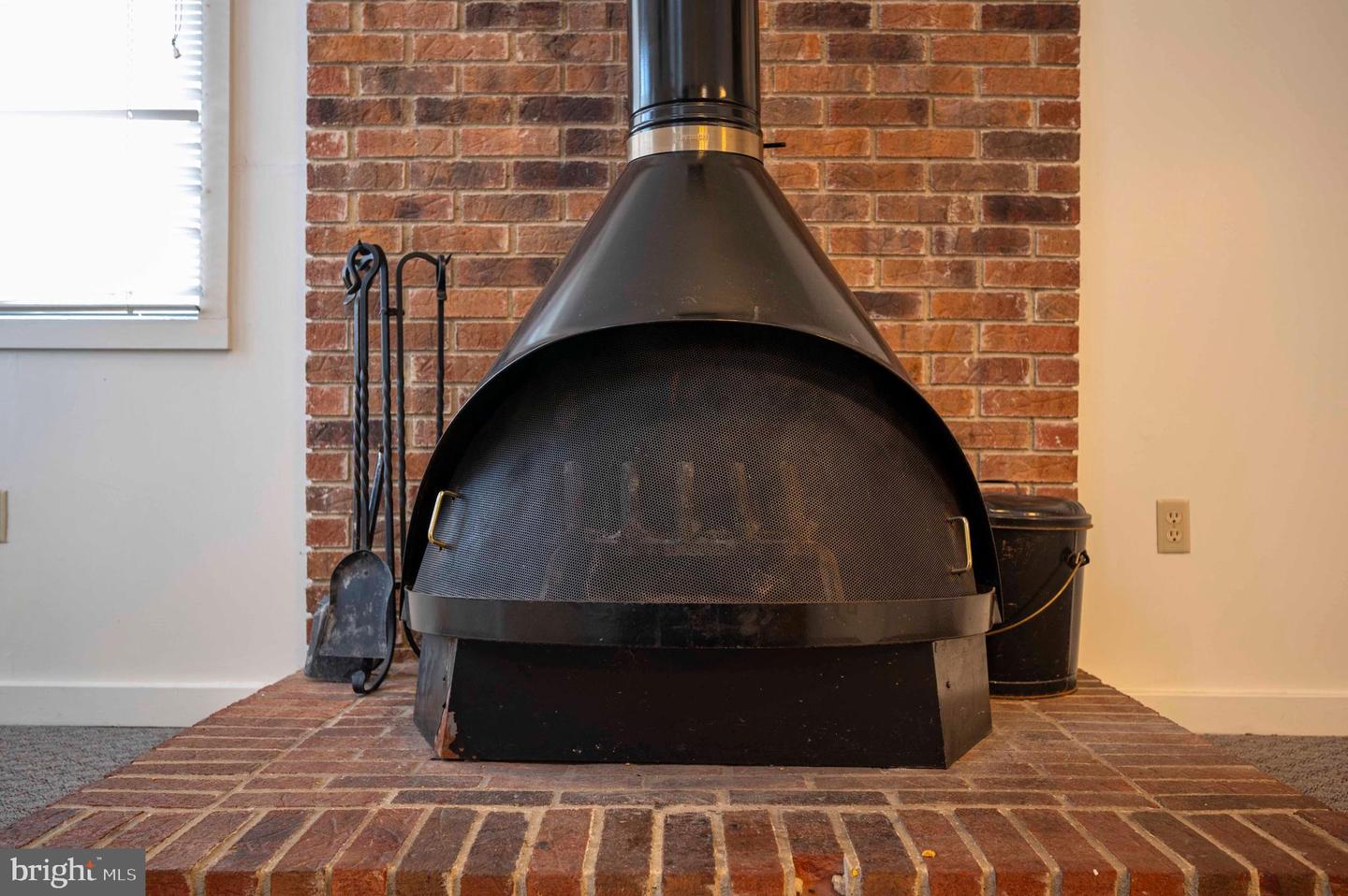 377 SPITZ #100 A&B, BASYE, Virginia 22810, 4 Bedrooms Bedrooms, 10 Rooms Rooms,4 BathroomsBathrooms,Residential,For sale,377 SPITZ #100 A&B,VASH2013396 MLS # VASH2013396