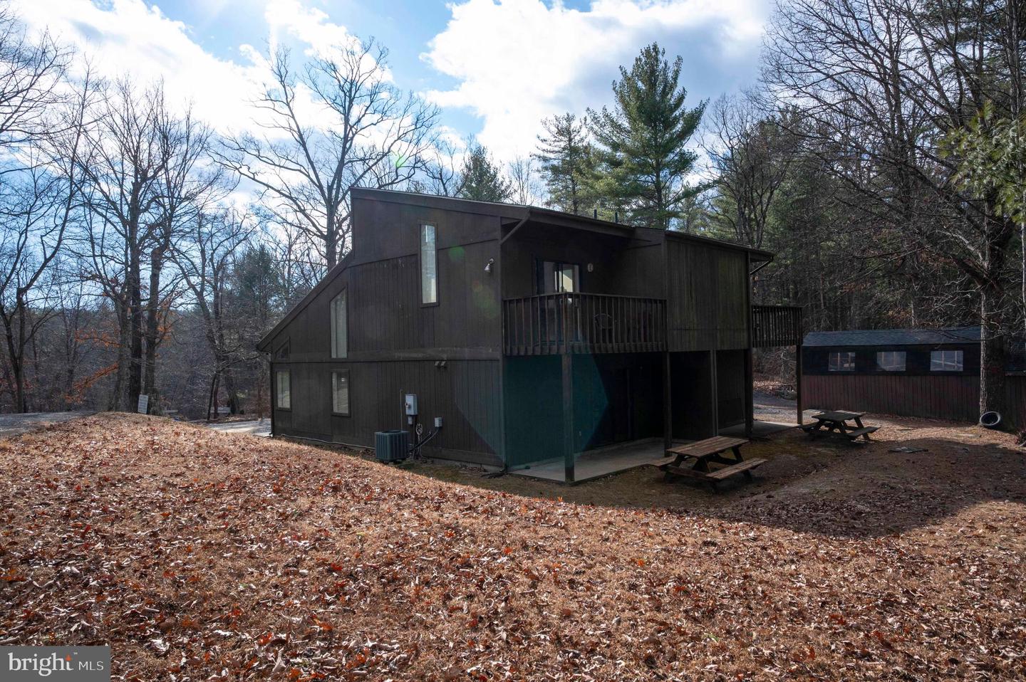 377 SPITZ #100 A&B, BASYE, Virginia 22810, 4 Bedrooms Bedrooms, 10 Rooms Rooms,4 BathroomsBathrooms,Residential,For sale,377 SPITZ #100 A&B,VASH2013396 MLS # VASH2013396