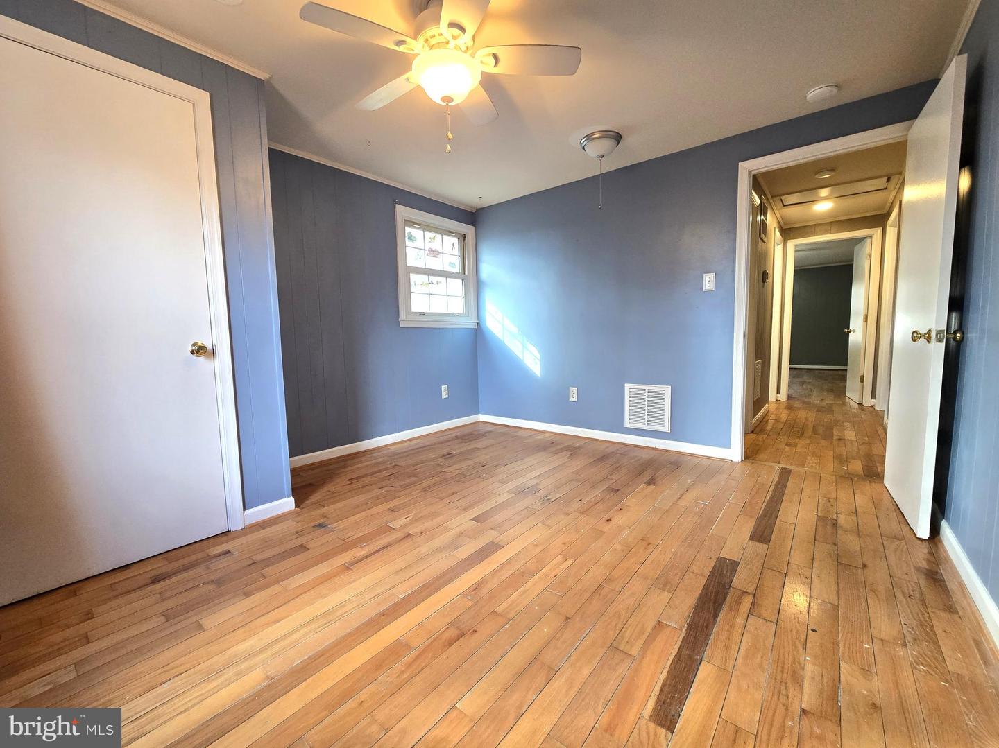 803 TOMAHAWK TRL, WINCHESTER, Virginia 22602, 3 Bedrooms Bedrooms, ,1 BathroomBathrooms,Residential,For sale,803 TOMAHAWK TRL,VAFV2039034 MLS # VAFV2039034