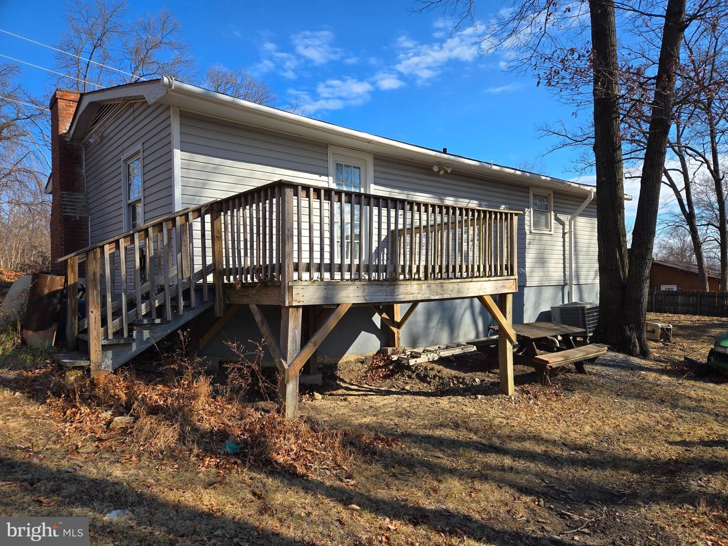 803 TOMAHAWK TRL, WINCHESTER, Virginia 22602, 3 Bedrooms Bedrooms, ,1 BathroomBathrooms,Residential,For sale,803 TOMAHAWK TRL,VAFV2039034 MLS # VAFV2039034