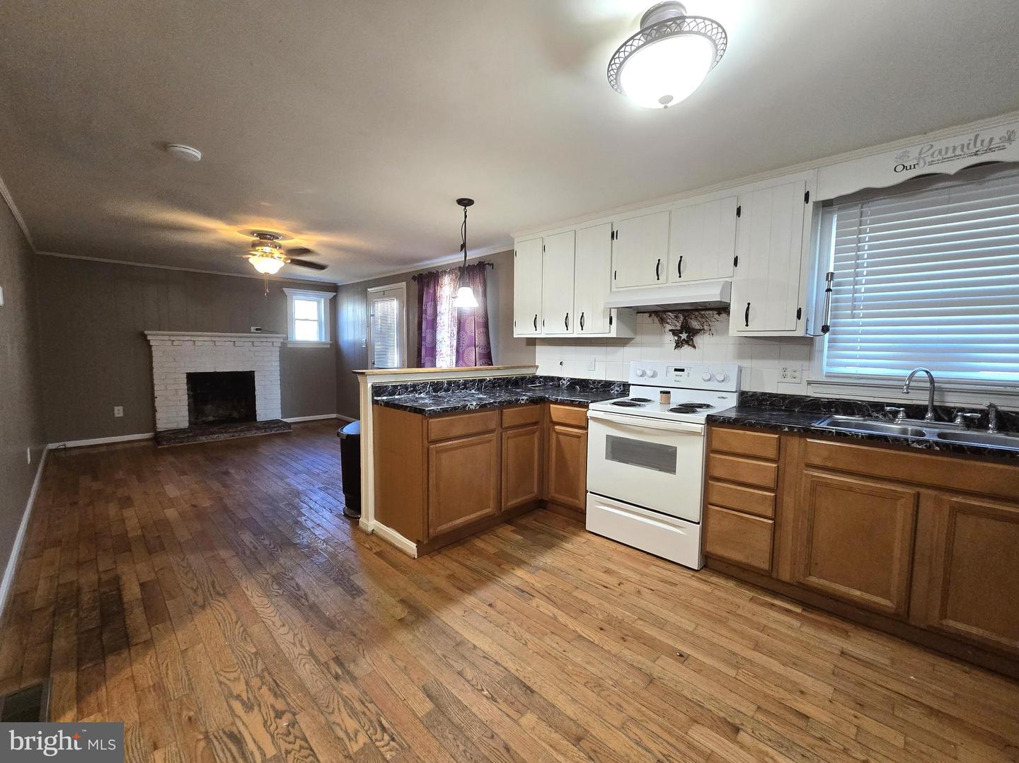 803 TOMAHAWK TRL, WINCHESTER, Virginia 22602, 3 Bedrooms Bedrooms, ,1 BathroomBathrooms,Residential,For sale,803 TOMAHAWK TRL,VAFV2039034 MLS # VAFV2039034