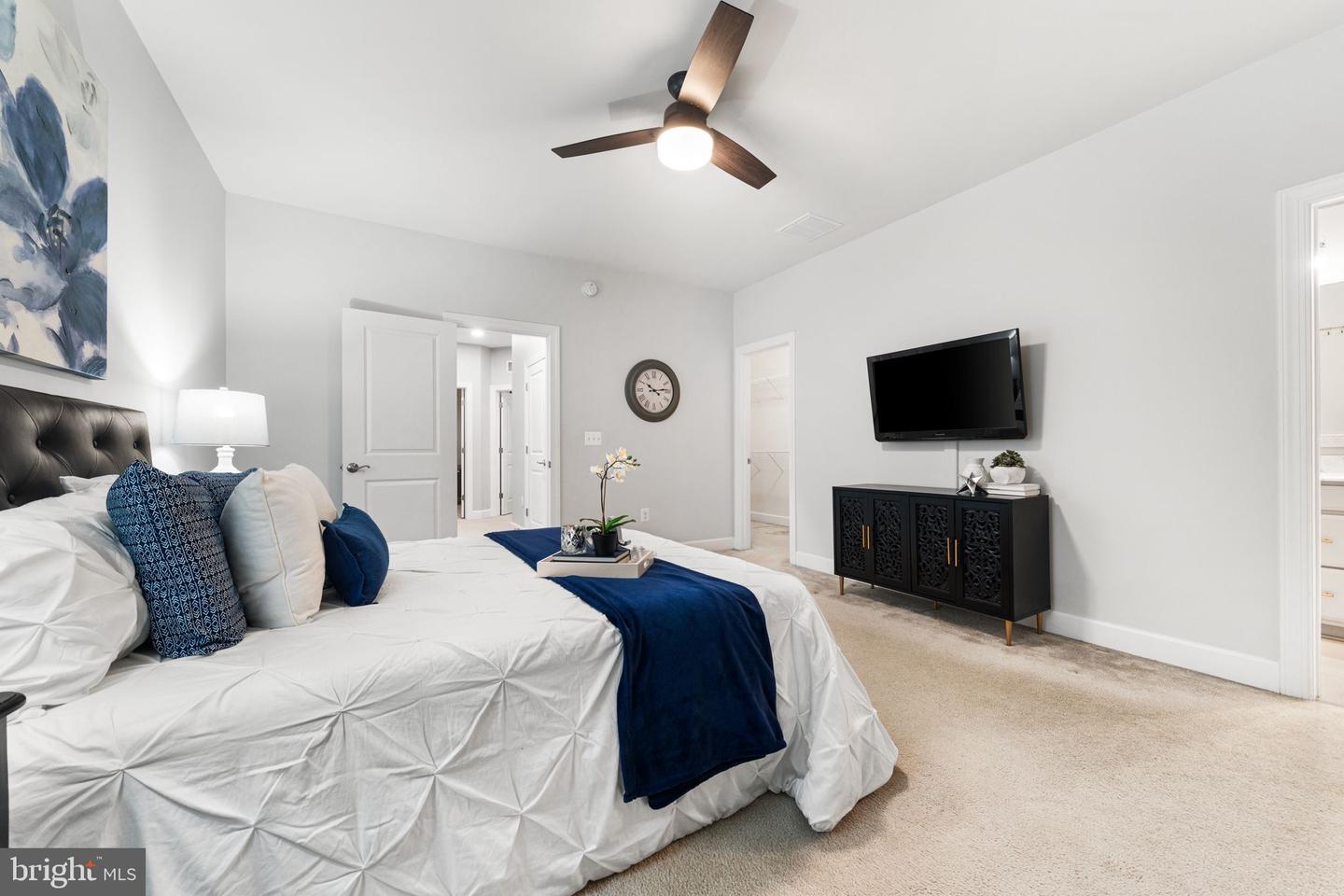 15309 LINVILLE CREEK DR, HAYMARKET, Virginia 20169, 4 Bedrooms Bedrooms, 14 Rooms Rooms,3 BathroomsBathrooms,Residential,For sale,15309 LINVILLE CREEK DR,VAPW2110762 MLS # VAPW2110762