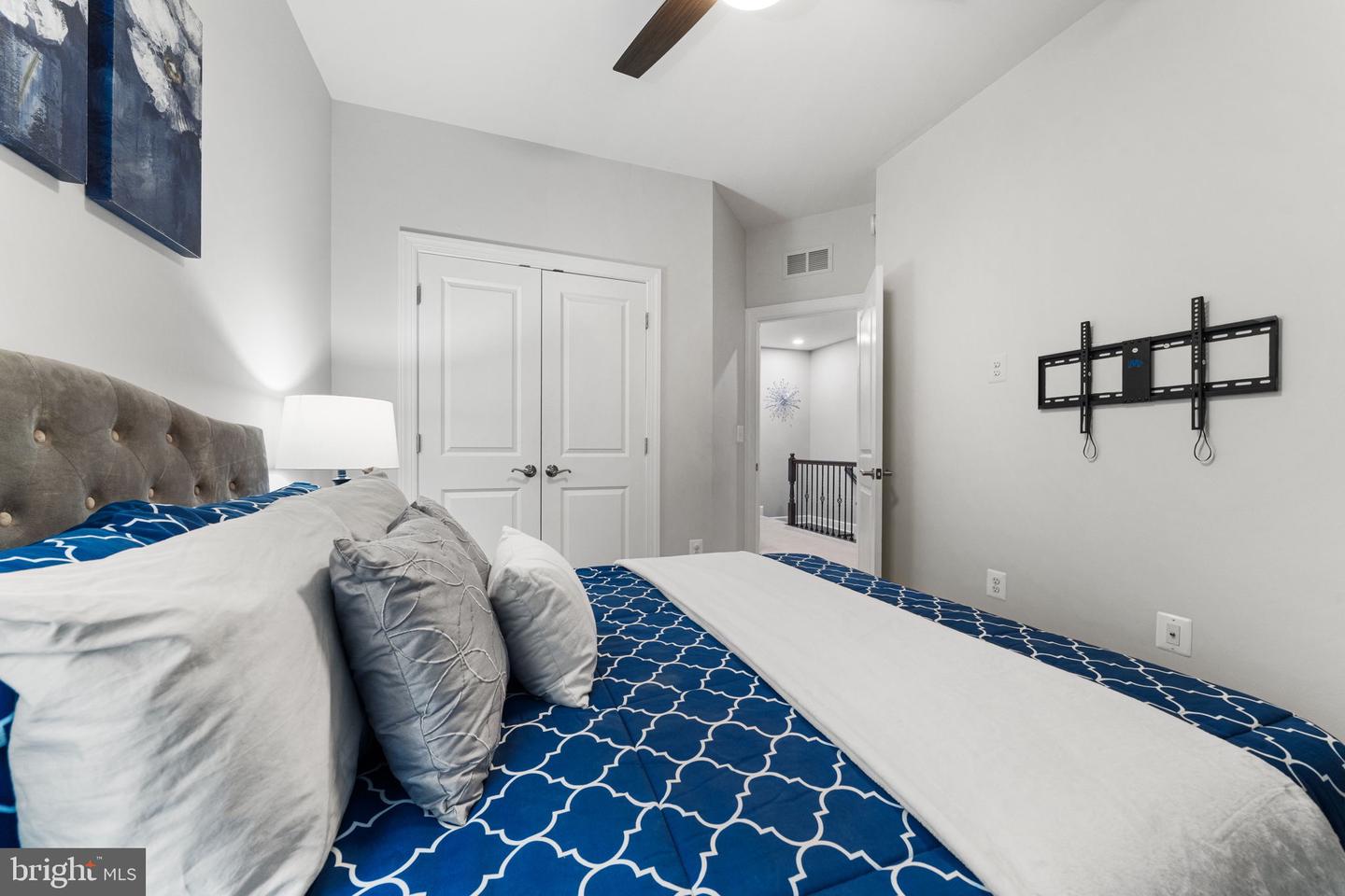 15309 LINVILLE CREEK DR, HAYMARKET, Virginia 20169, 4 Bedrooms Bedrooms, 14 Rooms Rooms,3 BathroomsBathrooms,Residential,For sale,15309 LINVILLE CREEK DR,VAPW2110762 MLS # VAPW2110762