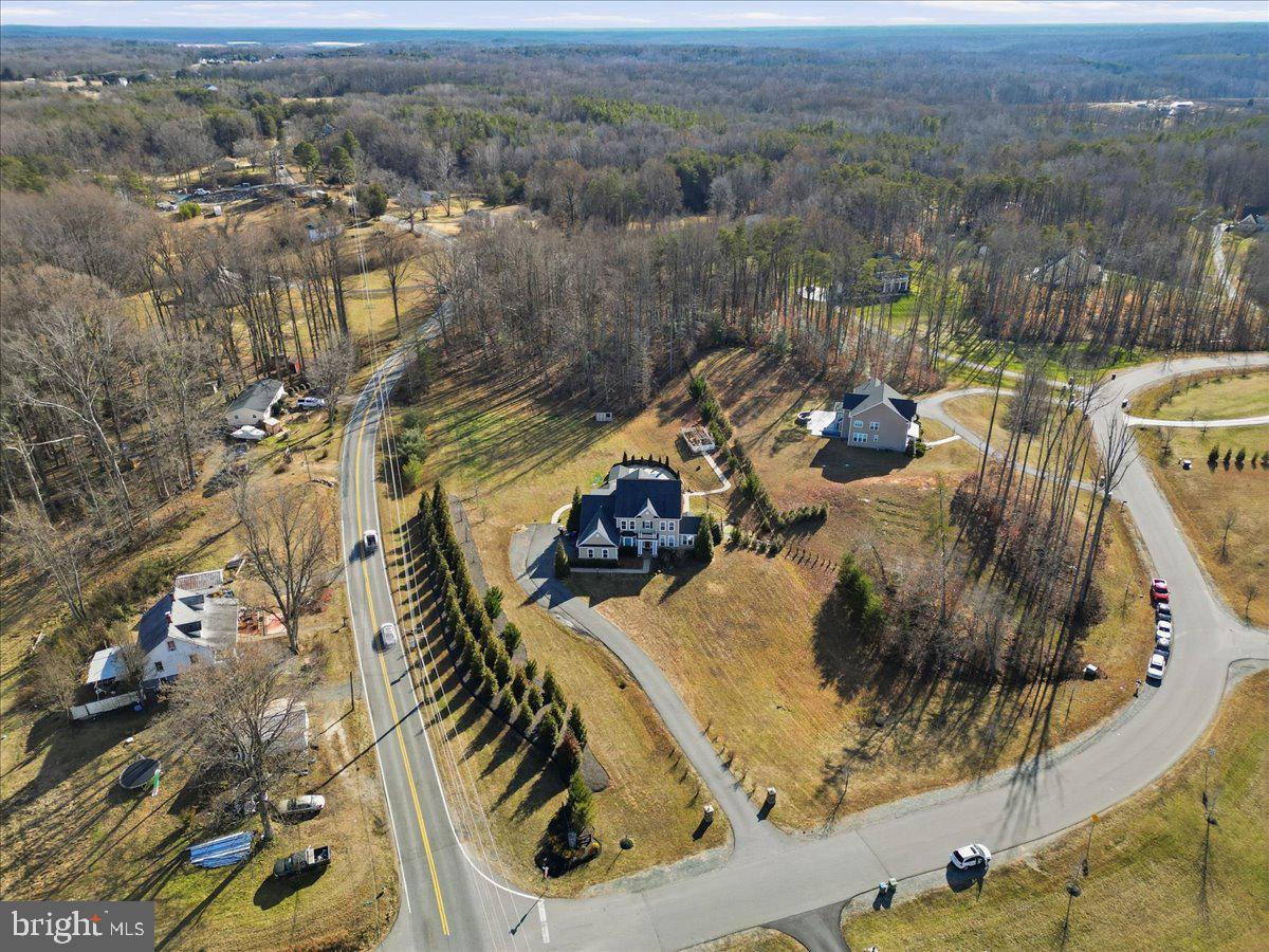 11 SWEET WILLIAM DR, STAFFORD, Virginia 22554, 6 Bedrooms Bedrooms, ,5 BathroomsBathrooms,Residential,For sale,11 SWEET WILLIAM DR,VAST2045346 MLS # VAST2045346